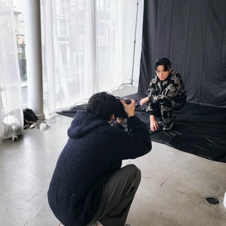川上大輔さんのインスタグラム写真 - (川上大輔Instagram)「🫣🐶」12月5日 14時25分 - kanatataiga