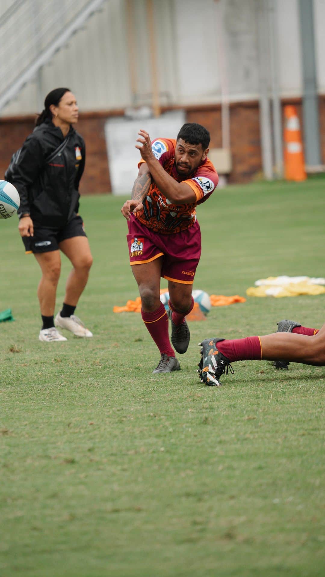 Super Rugbyのインスタグラム：「Summer dazeee」