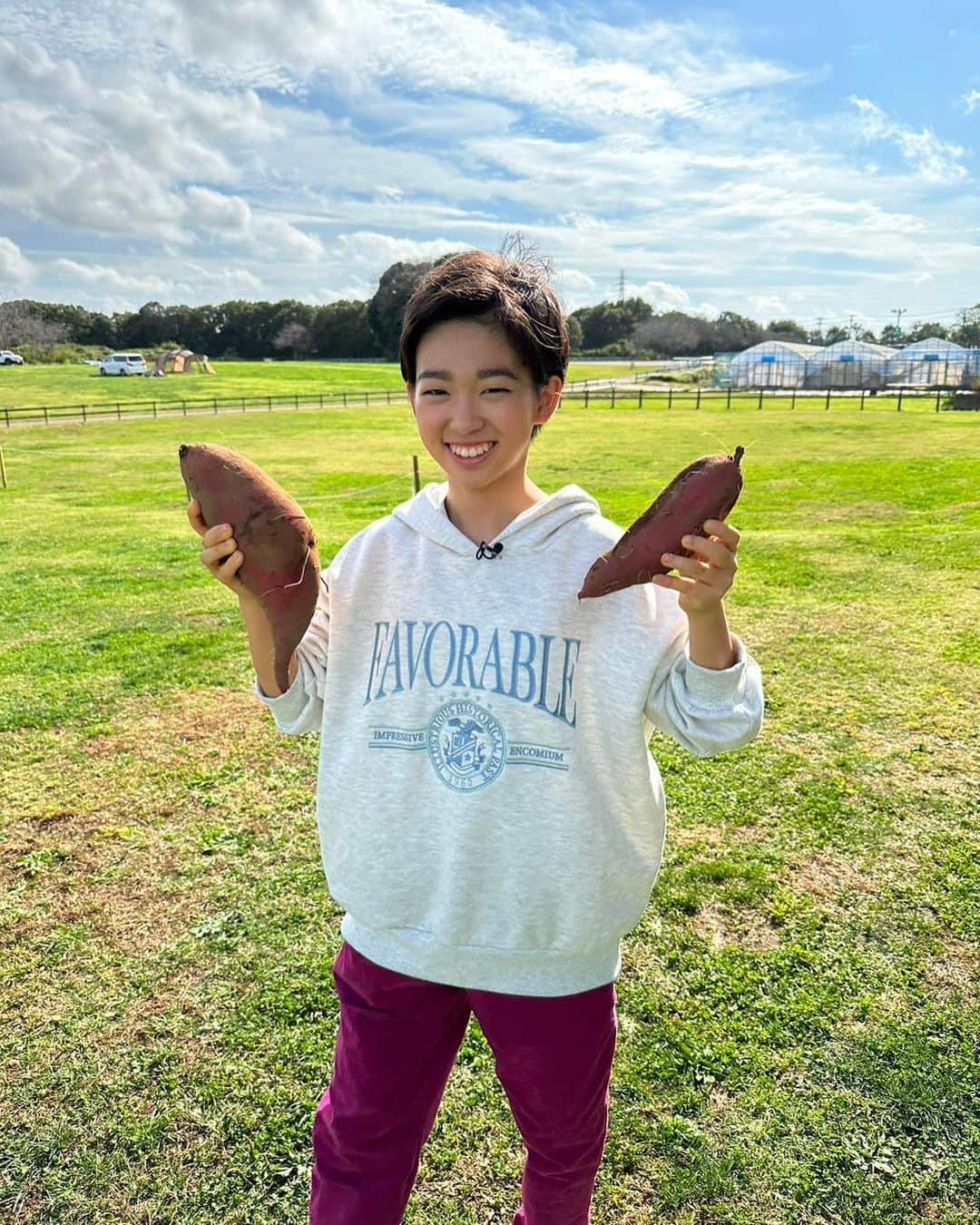 村山輝星さんのインスタグラム写真 - (村山輝星Instagram)「📺 出演情報 📺  日本テレビ「ヒルナンデス！」に出演いたします！ 2023年12月11日(月)11時55分〜13時55分  前回の続きでキャンプ企画です🏕 お楽しみに！🍠  【スウェット】 @repipi_armario   #村山輝星 #劇団東俳 #Tプロジェクト #出演情報 #ヒルナンデス！ #キャンプ」12月5日 15時33分 - murayama_kirari_staff