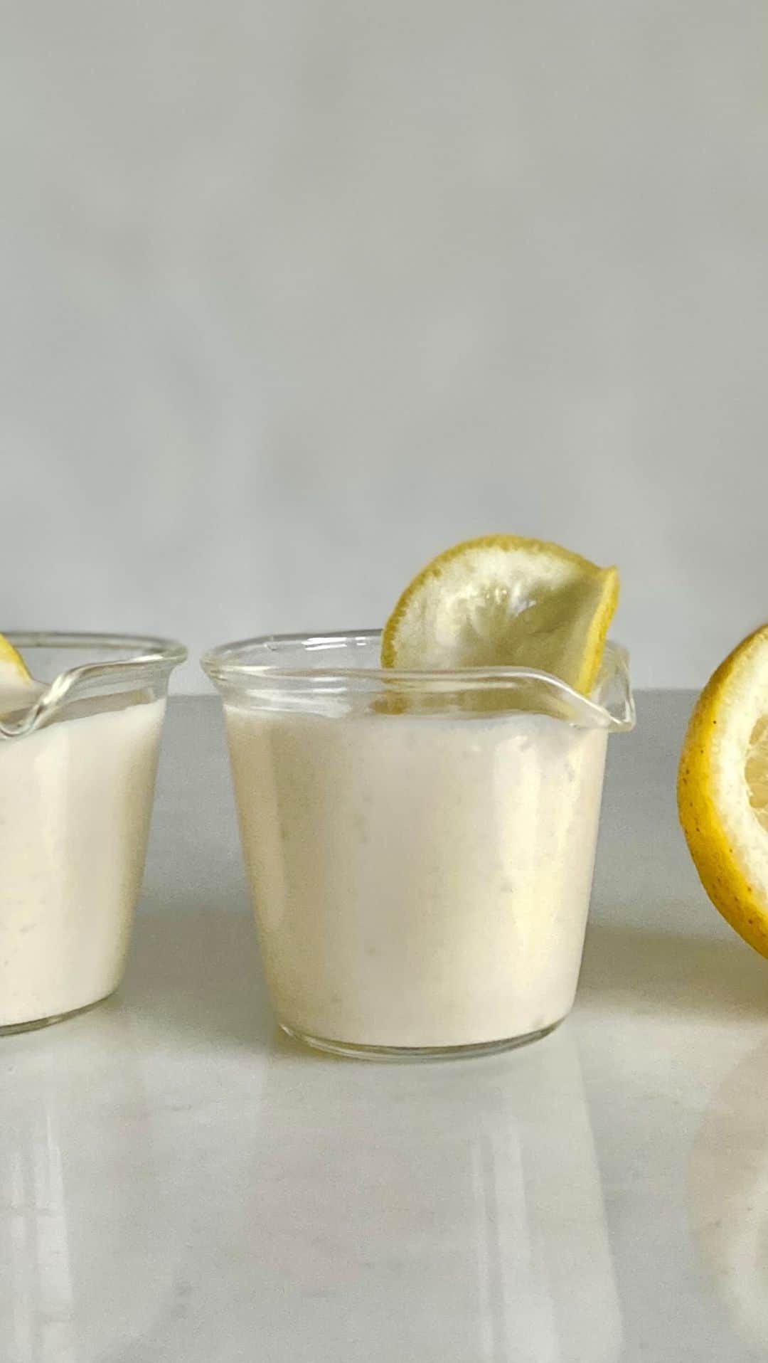 Vitamix Japanのインスタグラム：「レモンヨーグルトドレッシング🍋」