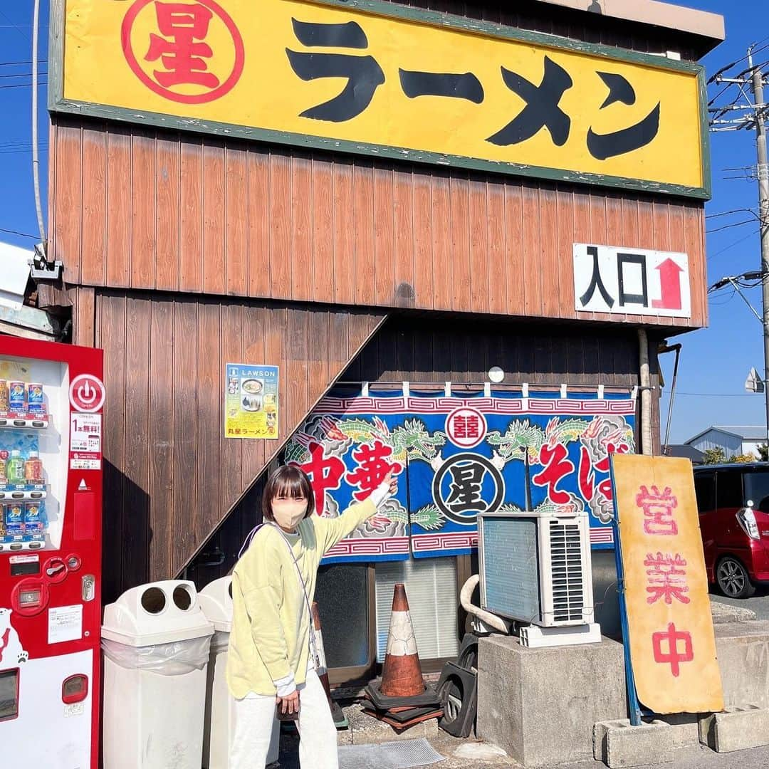 千佐真里奈さんのインスタグラム写真 - (千佐真里奈Instagram)「エンジニア山中さんおすすめ 福岡 ラーメン巡り  🍜長浜御殿  🍜海鳴  🍜ひろせ食堂  🍜丸星ラーメン  3日でラーメン4杯…! 〆のラーメンも 朝ラーメンも最高 思い出してまた食べたい。 ごちそうさまでした😋  #福岡 #博多ラーメン #長浜ラーメン #久留米 #久留米ラーメン #長浜御殿 #海鳴 #ひろせ食堂 #丸星ラーメン #ラーメン巡り」12月5日 16時24分 - chisamusic