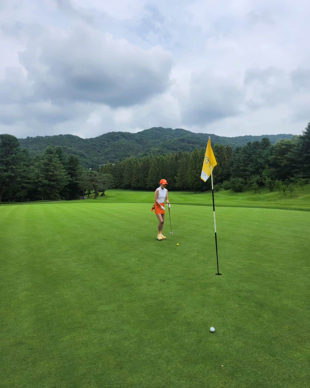 キム・サヒさんのインスタグラム写真 - (キム・サヒInstagram)「올해도 너무너무 즐거웠징 ⛳️  내년에는 실력좀 늘고싶다😅😆  #골프 #좋아」12月5日 16時18分 - ijoa0618_sahee