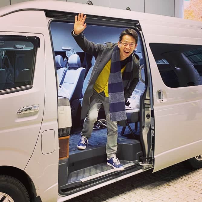 西川忠志のインスタグラム：「今日はロケやらせていただいてます👋😊  感謝 西川忠志」
