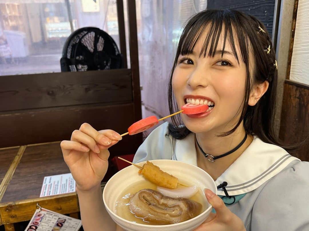 佐々木琴子さんのインスタグラム写真 - (佐々木琴子Instagram)「#せーはす で金沢に行った時の 楽しかった〜 ここなちゃんが撮ってくれたよ 暑い中食べるおでんもおいしかった 最後のは食べてたらここなちゃんに話しかけられて笑っちゃった時の」12月5日 17時25分 - sasaki_kotoko828