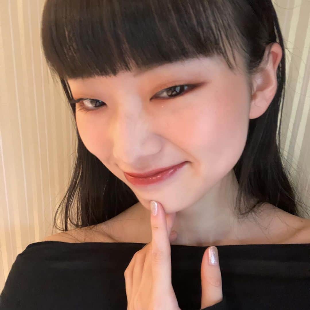 月山京香さんのインスタグラム写真 - (月山京香Instagram)「にやっ🫣」12月5日 20時04分 - i_am_kyoka_yade