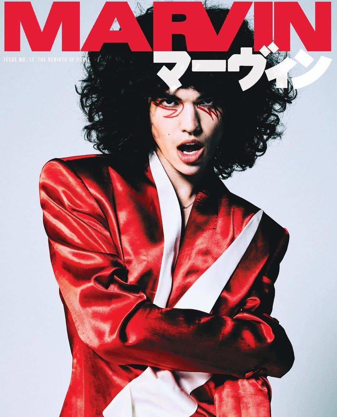 バルマンのインスタグラム：「CONAN GRAY @conangray rocks the cover of @marvin_thebrand latest issue - and for his birthday nonetheless. The popstar channels rock god energy in a red velvet suit from @olivier_rousteing’s #BALMAINSS24 menswear collection, which recalled the Creative Director’s long-standing love for rock-n-roll flair with it’s extraordinary prints and rich hues. #BALMAINARMY   Interview: @kevinegperry Photographer: @jimmyfontaine1 Hair: @stuntzbeauty Makeup: @moidariandarling Styling: @katieqian at @thewallgroup EIC: @marvinjarrett Executive Editor: @gembien」