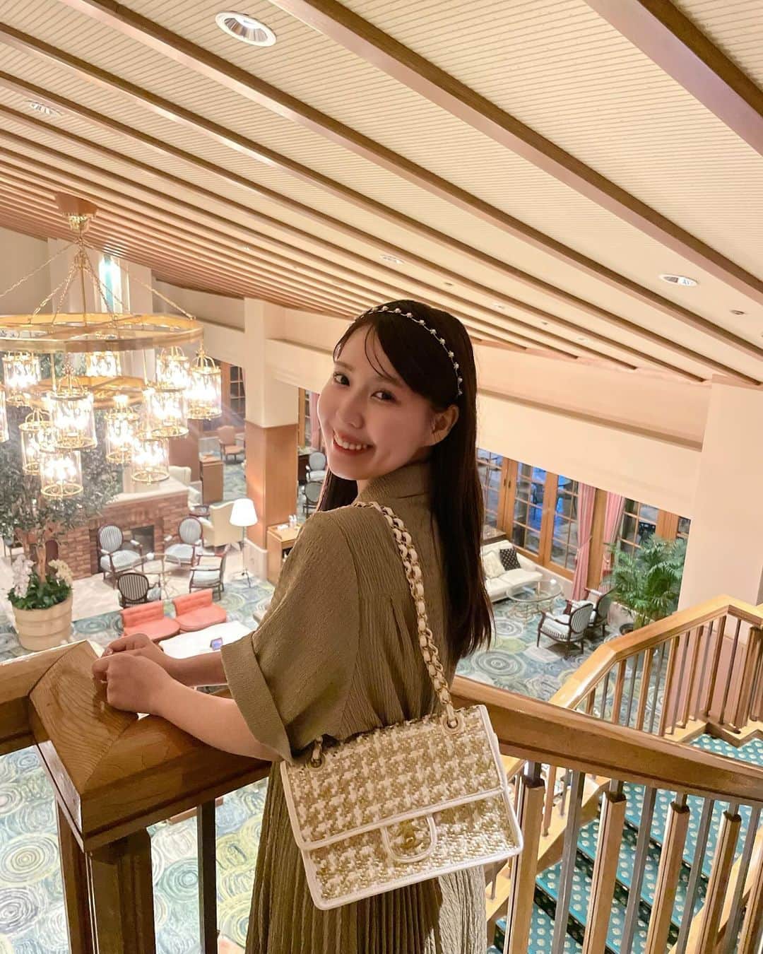 ゆりなさんのインスタグラム写真 - (ゆりなInstagram)「軽井沢へプチ旅行🧸🤎 . ゆりなのおじいちゃんから ゆりいちちゃんねる70万人記念のサプライズで 軽井沢旅行をプレゼントして頂きました😭✨ ２人でのんびり過ごせて楽しかったな〜✨byいちろー」12月5日 20時16分 - riri_yurina