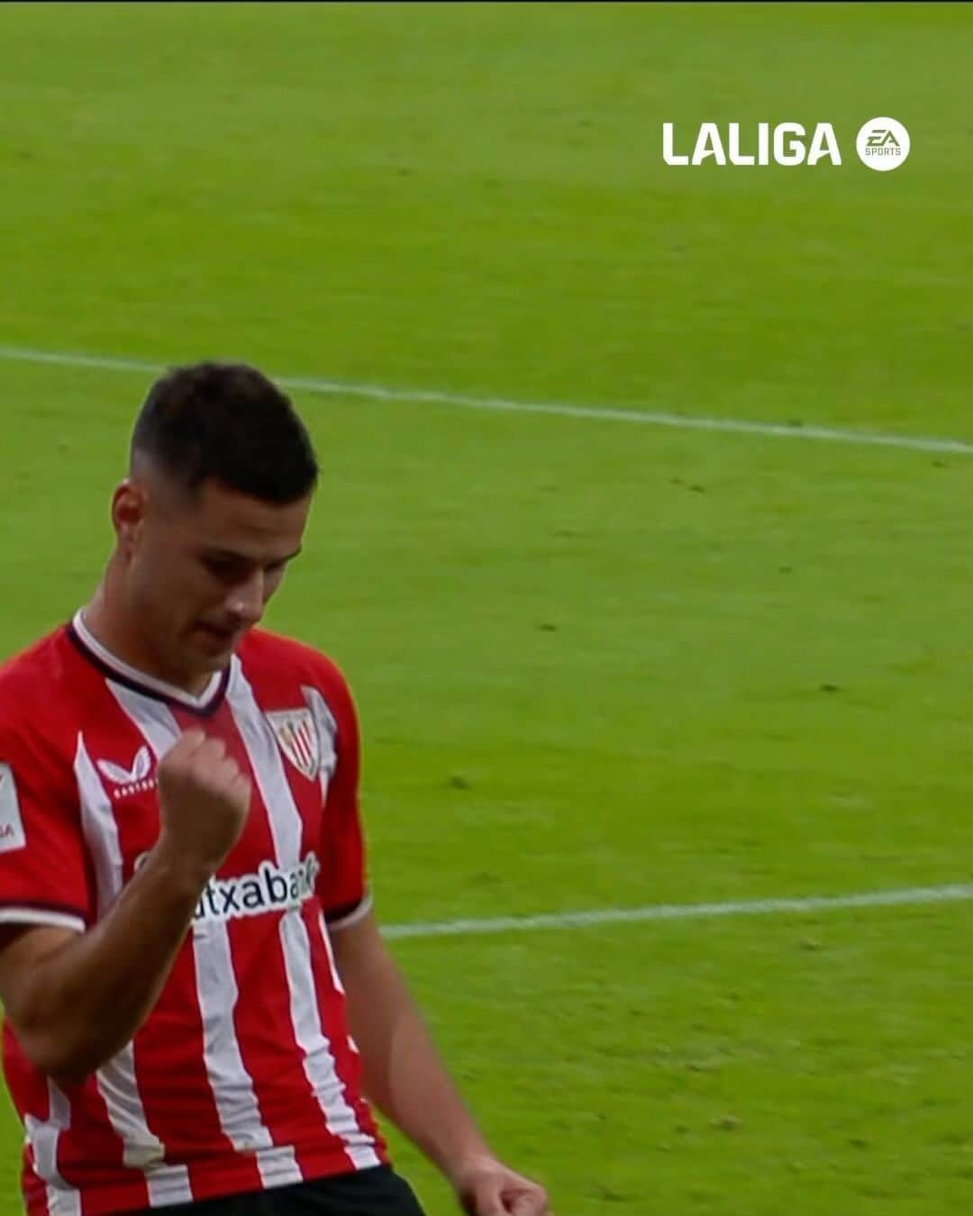 アスレティック・ビルバオのインスタグラム：「¡Guru, Guru, Guru, Guru, Guruzeta!  @gorkaguru9 ya ha superado su mejor registro goleador en @laliga con siete tantos tras 15 jornadas.   📈 Gehiagoren bila!   #AthleticRayo #AthleticClub 🦁」