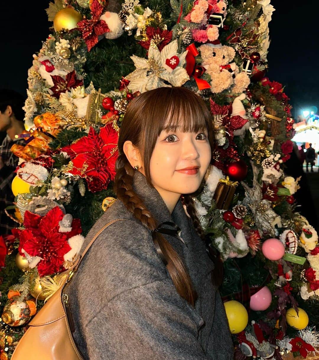 中村真凜さんのインスタグラム写真 - (中村真凜Instagram)「Christmas Market🎄🎀🎅🏻❤️」12月5日 20時47分 - marimero1121