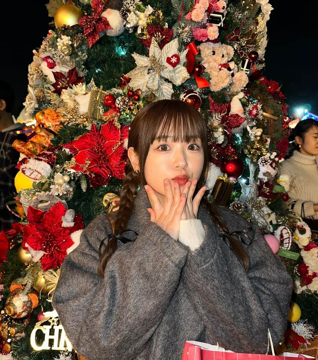 中村真凜さんのインスタグラム写真 - (中村真凜Instagram)「Christmas Market🎄🎀🎅🏻❤️」12月5日 20時47分 - marimero1121