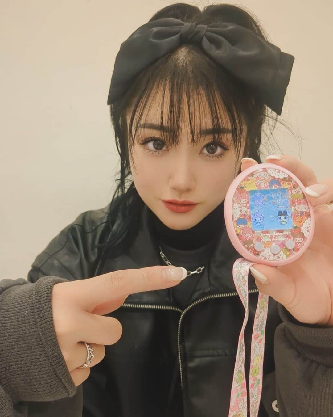 小寺真理のインスタグラム：「🥚💓🎀」