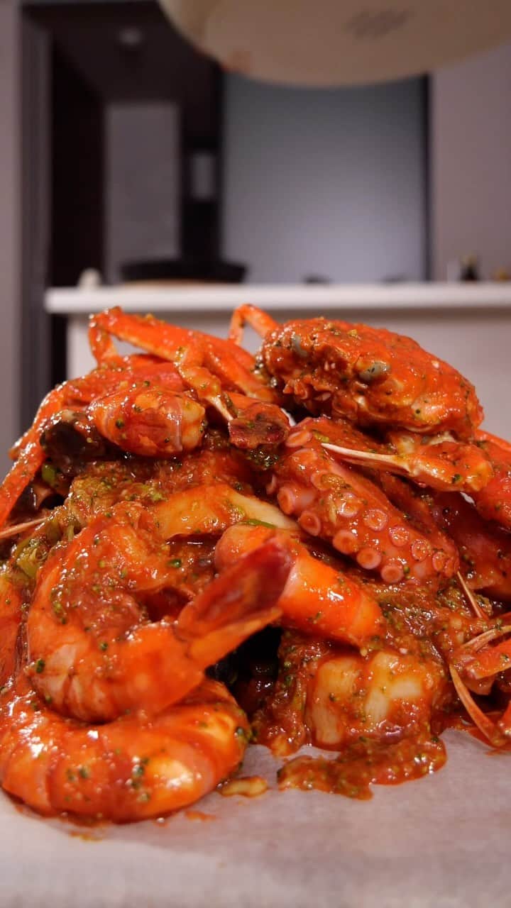 ケンティー健人のインスタグラム：「dancing crab style 🦀 #food」