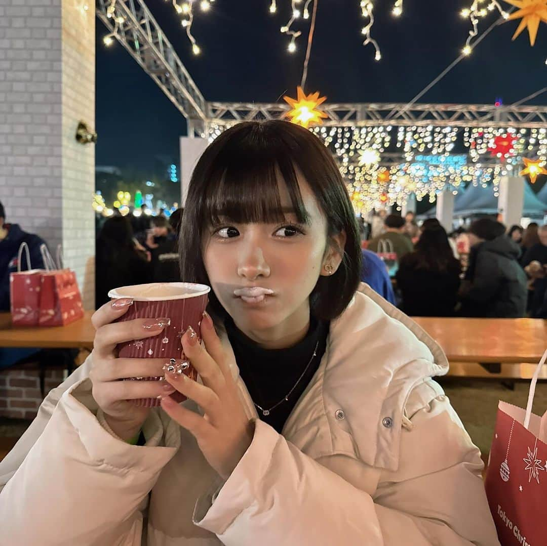 金子みゆさんのインスタグラム写真 - (金子みゆInstagram)「みんなクリスマス何するの(;_;)   #クリスマスマーケット」12月5日 21時04分 - kaneko_miyu0813