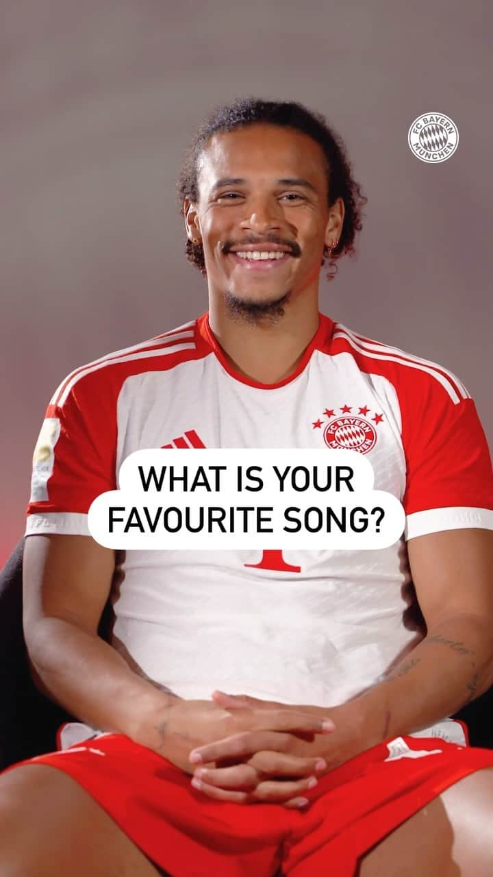 バイエルン・ミュンヘンのインスタグラム：「What would be your choice? 🤔🎶  #MiaSanMia #FCBayern」