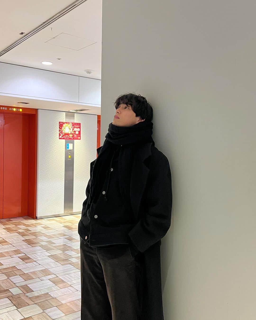 樫尾篤紀のインスタグラム：「いいマフラー見つけていい日！」