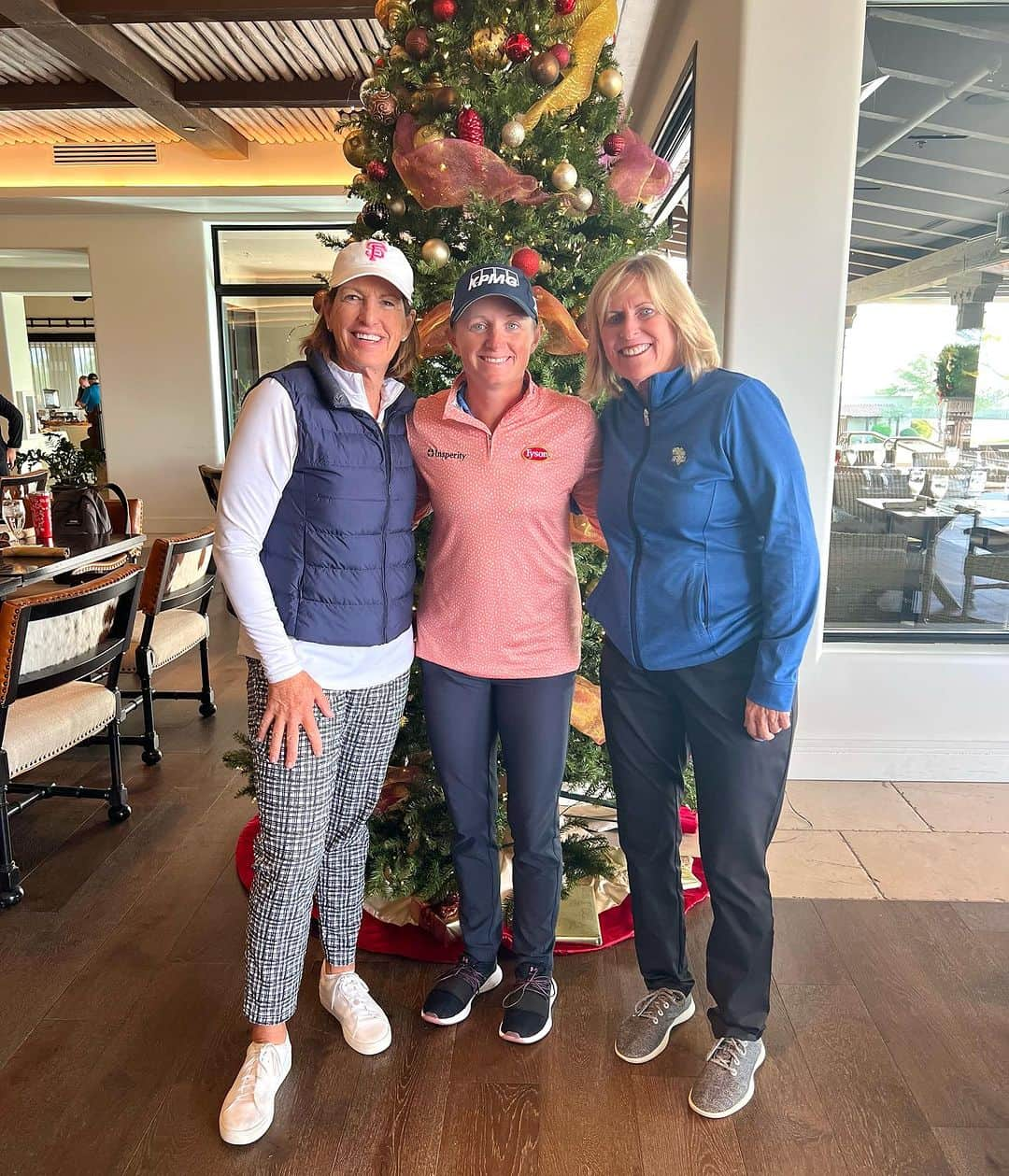 ジュリ・インクスターのインスタグラム：「What a special outing with the amazing Betsy King and @golfforeafrica. Seeing & supporting their mission to get water to villages in Zambia and other parts of Africa with @worldvisionusa is incredible. We had a blast being the winning team with @stacylewis as well 😉」