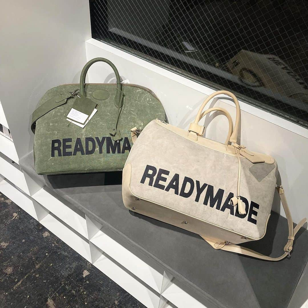 RINKAN渋谷店のインスタグラム：「. 《 READYMADE》 ⁡ －－－－－－－－－－ー－－－－－－－－－－－－－－  商品の詳細につきましてはDM、又はお電話にてお問い合わせ下さい。 ⁡ DMやお電話からの郵送販売も可能です。 ⁡ ショッピングローンなど各種お支払い方法もご用意しておりますのでご相談下さい。 ⁡ International shipping is available. Please contact us though DM. ⁡ ⁡ 〈RINKAN SHIBUYA〉 TEL：03-5458-3050 LINE ID：@283swjhf」