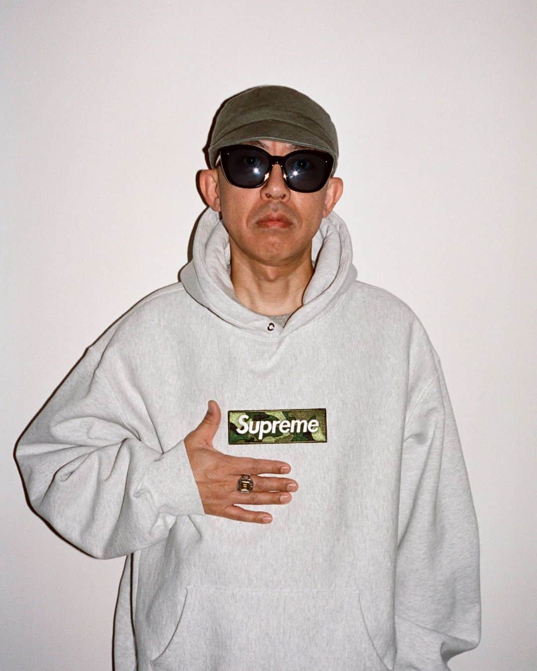 シュプリームさんのインスタグラム写真 - (シュプリームInstagram)「NIGO photographed by Ari Marcopoulos」12月5日 23時00分 - supremenewyork