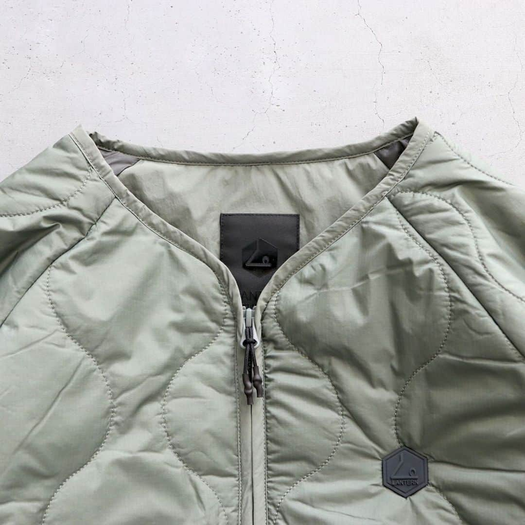 wonder_mountain_irieさんのインスタグラム写真 - (wonder_mountain_irieInstagram)「【#WONDER_MOUNTAIN_SALE】 LANTERN / ランタン “HEATING INNER QUILTING BLOUSON” ￥41,800- > ¥37,620- [10%OFF] _ 〈online store / @digital_mountain〉 https://www.digital-mountain.net _ 【オンラインストア#DigitalMountain へのご注文】 *24時間受付 *14時までのご注文で即日発送 tel：084-973-8204 _ We can send your order overseas. Ordering procedure details can be found here. >>http://www.digital-mountain.net/html/page56.html  _ #LANTERN #ランタン _ 実店舗：@wonder_mountain_ #WonderMountain  〒720-0044  広島県福山市船町 2-23 JR 「#福山駅」より徒歩10分 #ワンダーマウンテン　 #japan #hiroshima #福山 #福山市 #尾道 #倉敷 #鞆の浦 近く _ WOMEN/GOODS： @hacbywondermountain _」12月5日 23時08分 - wonder_mountain_