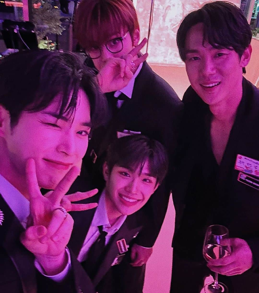 ZEROBASEONEさんのインスタグラム写真 - (ZEROBASEONEInstagram)「☺️  #ZEROBASEONE #ZB1 #제로베이스원 #유연석 #YooYeonSeok #2023MAMA #MAMAAWARDS #2023MAMAAWARDS  #ZEROBASEONE_MAMA」12月5日 23時20分 - zb1official