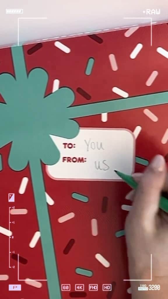 ダンキンドーナツのインスタグラム：「to me, you are perfect 🍩」