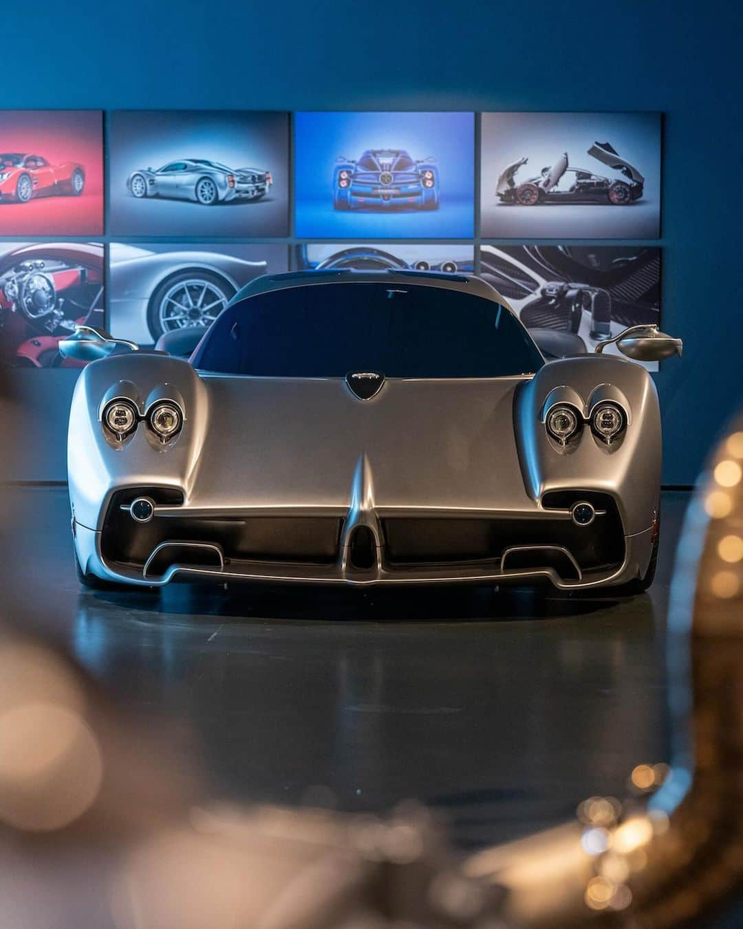 パガーニ・アウトモビリさんのインスタグラム写真 - (パガーニ・アウトモビリInstagram)「"Heart, Hands, and Passion": these are the ingredients of Pagani's magical formula, now revealed. They engage in a dialogue, mutually influencing and nourishing one another.  The result?  From December 5, 2023, to January 14, 2024, you can enjoy the "25 Years of Heart, Hands, and Passion" exhibition at the @museoautomobile in Turin, Italy.  It is more than just a showcase; it is an authentic celebration of gratitude to the people who have believed in Horacio Pagani's project for 25 years: clients, colleagues, and enthusiasts around the world.  Special thanks to our longtime partner @pirelli. On display, you can observe the incredible details of the Pirelli P Zero™ Corsa HP, Pirelli P Zero™ Trofeo R, and Pirelli P Zero™ Trofeo RS tires.  #Pagani #PaganiAutomobili #Pagani25Anniversary #Pirelli #ThePerfectFit」12月6日 0時20分 - paganiautomobili