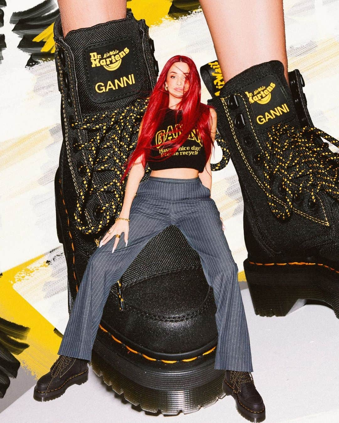 ドクターマーチンのインスタグラム：「From street to stage. Our first collaboration with @ganni arrived last week — laced with a playful attitude and a bold edge. See where the boot has shown up so far — and tell us where you’ll be wearing your pair.  @leahabbott_ @violettafanciesyou @lourdesleon @fridacashflow @tinyjewishgirl @anya.tisdale @memphy   📸 @butt.dick.buffy @m_voelkel @oliverichardson @laurenluxenberg」