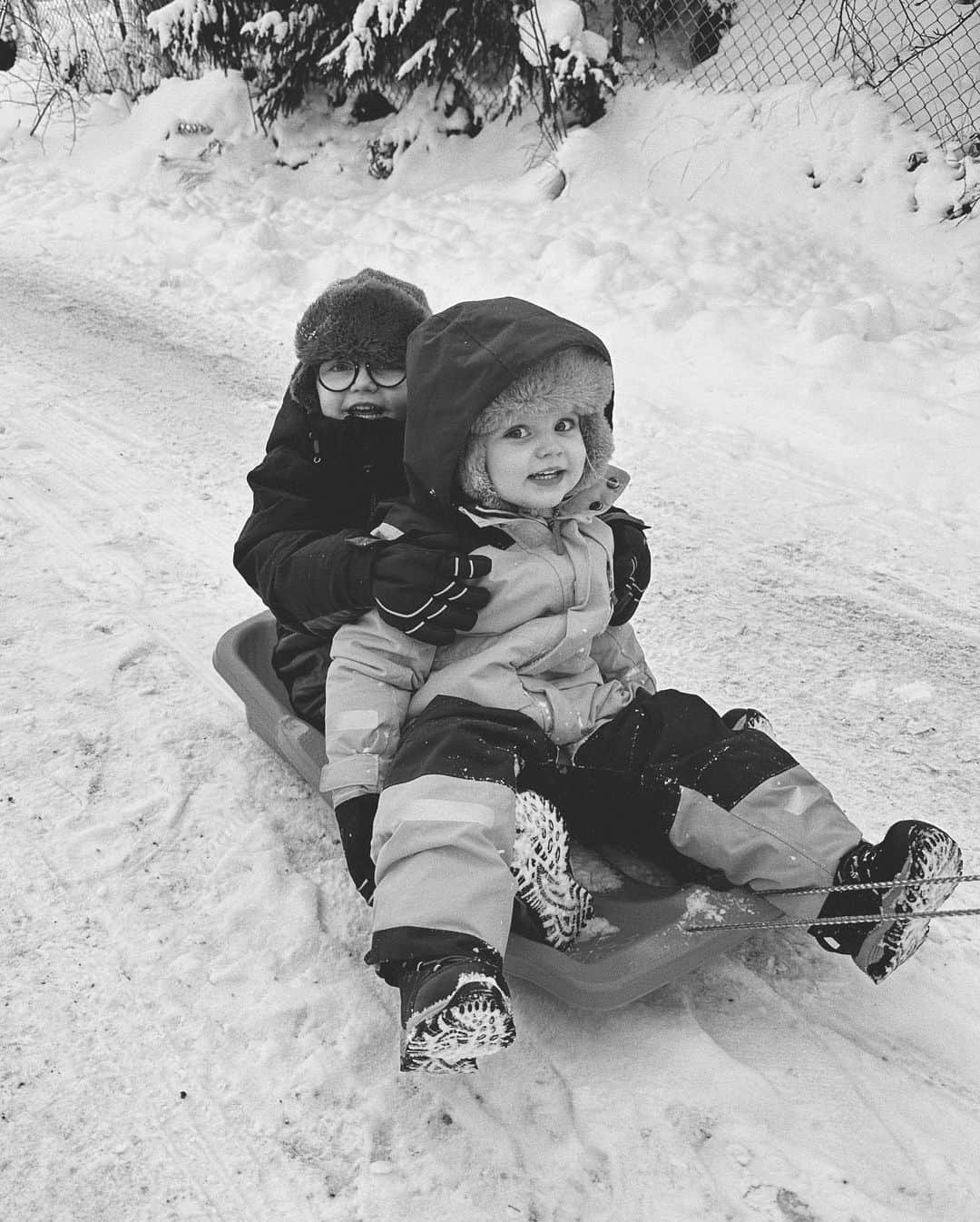 ジャニー・ディラーさんのインスタグラム写真 - (ジャニー・ディラーInstagram)「-12 degrees but make it cozy ☃️🤍」12月6日 5時21分 - jannid
