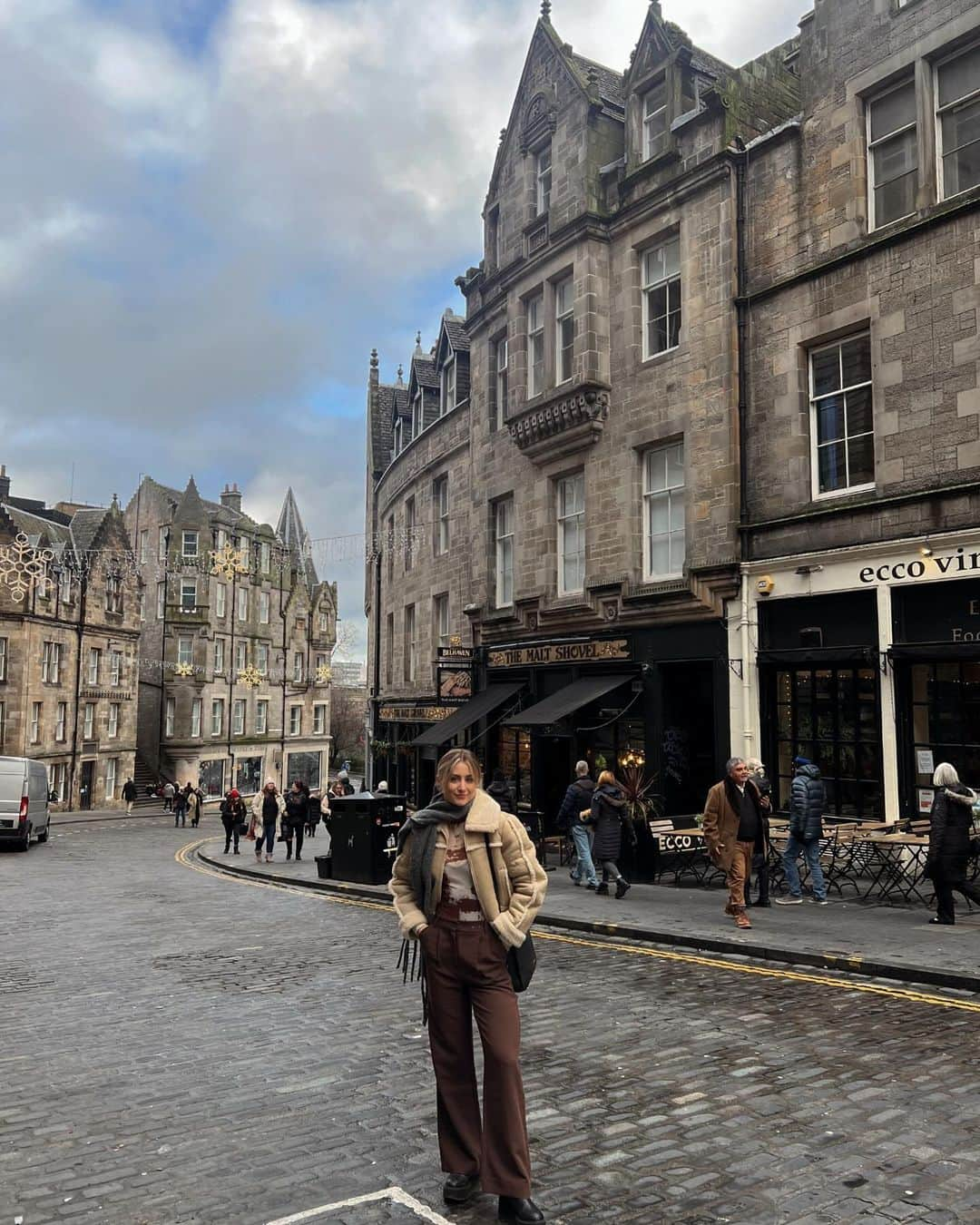 アシュリー・ケインのインスタグラム：「little trip to 🏴󠁧󠁢󠁳󠁣󠁴󠁿」