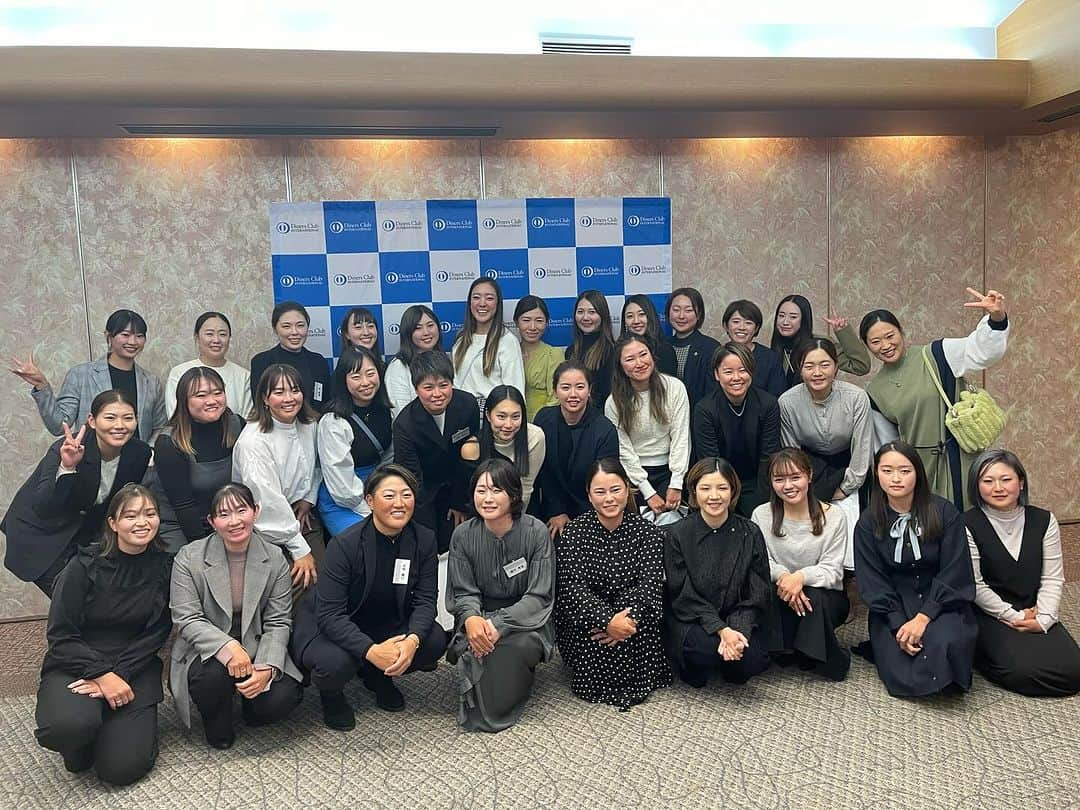 植竹希望 さんのインスタグラム写真 - (植竹希望 Instagram)「先日、ダイナースクラブのプロアマがありました！ 今年も応援していただきありがとうございます。 沢山の方とこういった会は関わることのできる機会でとても貴重なお時間だと私も思っております。 毎年ありがとうございます。 次回は関西大会でお会いしましょう。🤲  #ゴルフ#ゴルフ女子 #ゴルフスイング#ダイナースクラブ #ダイナースクラブのある人生」12月6日 7時29分 - nozoooomi_nonsuke