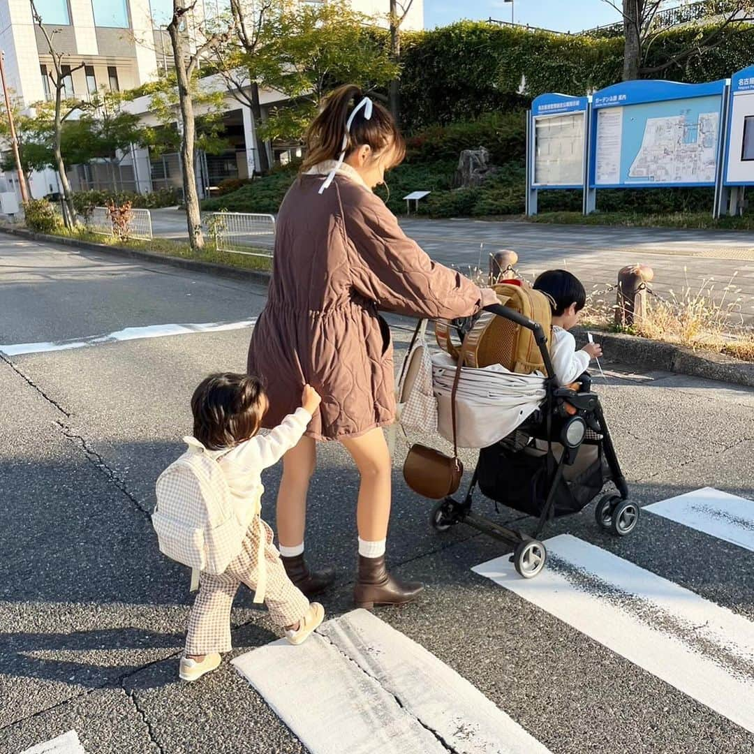 NikawaAsuka さんのインスタグラム写真 - (NikawaAsuka Instagram)「名古屋港水族館👩👦👶  人いっぱいだったけど楽しかったね🤍  #名古屋港 #水族館 #名古屋港水族館 #兄弟 #男の子 #男の子ママ」12月6日 9時13分 - 19890808a