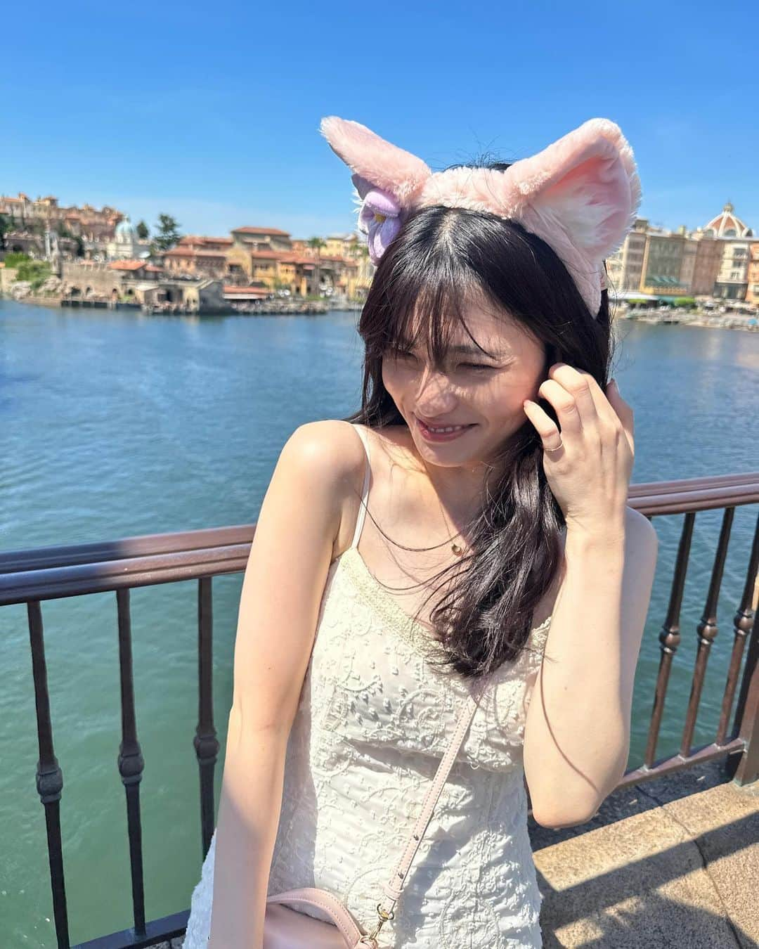 雪村彩音さんのインスタグラム写真 - (雪村彩音Instagram)「. 時差投稿☀️笑 夏のディズニー今年も行けてよかった🎶 . . #disney #disneysea #tokyodisneysea #disney #snidel #white #リーナベル #linabell #오오티 #패션 #맞팔 #일상 #model #salonmodel #흑발 #맞팔 #데일리 #좋아요 #좋아요 #셀카 #셀스타그램 #좋아요반사 #여행 #카페 #패션 #인스타 #뷰티 #일본 #귀여워 #일상 #좋아요 #팔로우 #인스타푸드 #코디 #아웃핏 #패션스타그램일상」12月6日 10時05分 - ykmrayn411