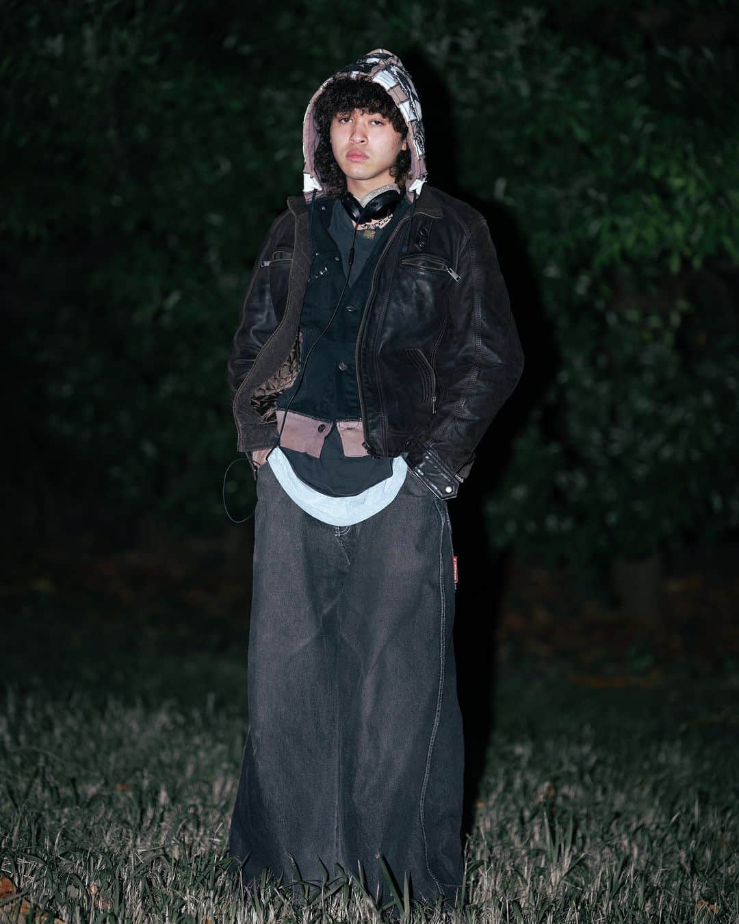 ファッションプレスさんのインスタグラム写真 - (ファッションプレスInstagram)「.  Zeus Nakamura(@top_of_nakamura)  21歳・学生  tops,jacket #古着 #vintage  pants #kikwear  boots #ドクターマーチン #dr.martens  #fashionpress #fashionpresssnap」12月6日 10時49分 - fashionpressjp