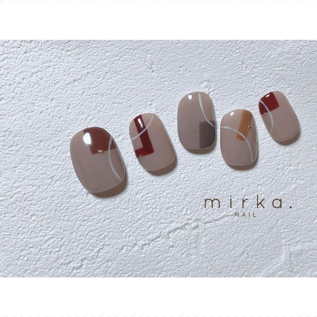 mirka. NAIL(ミルカネイル)のインスタグラム