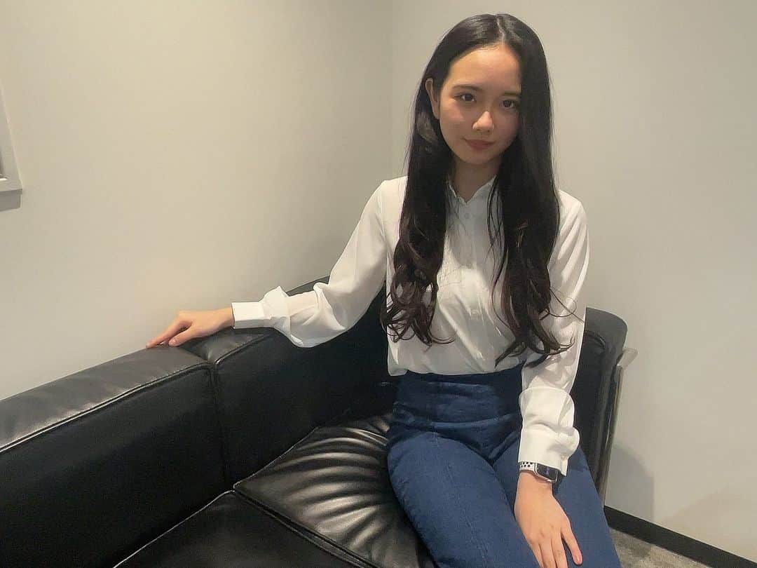 深井ねがいさんのインスタグラム写真 - (深井ねがいInstagram)「事務所行ってきました〜 マネージャーさんに撮って貰った写真📷」12月6日 12時20分 - negai0116