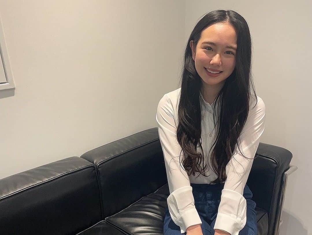 深井ねがいさんのインスタグラム写真 - (深井ねがいInstagram)「事務所行ってきました〜 マネージャーさんに撮って貰った写真📷」12月6日 12時20分 - negai0116