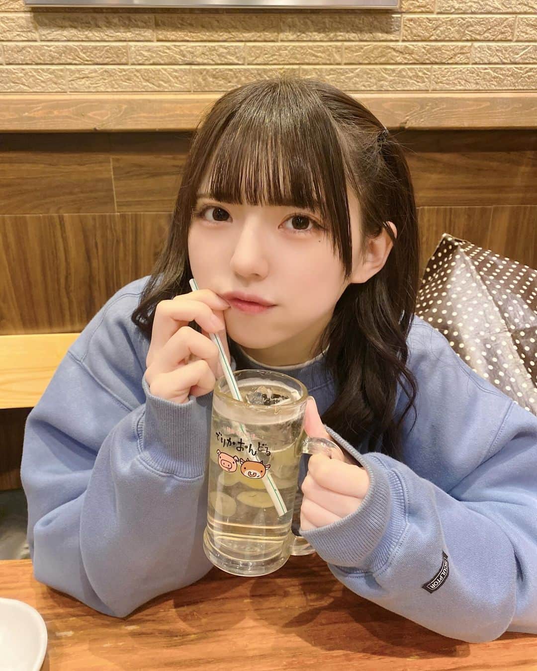 吉田芽梨奈のインスタグラム