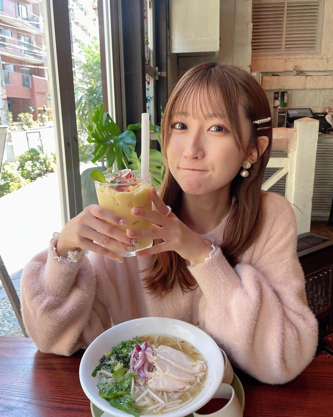 葵井るきのインスタグラム：「タイ料理まだはまってる... 🇹🇭♡ この前フォー食べたら美味しすぎて こりゃまたはまっちゃいそう💭💭  #monsooncafe #モンスーンカフェ #cafe #恵比寿カフェ #恵比寿ランチ #グルメ  #カフェ巡り #タイ料理 #エスニック #ootd  #followme #instalike #instagood #fashion #ootd #instagood #instalike #followme #code」