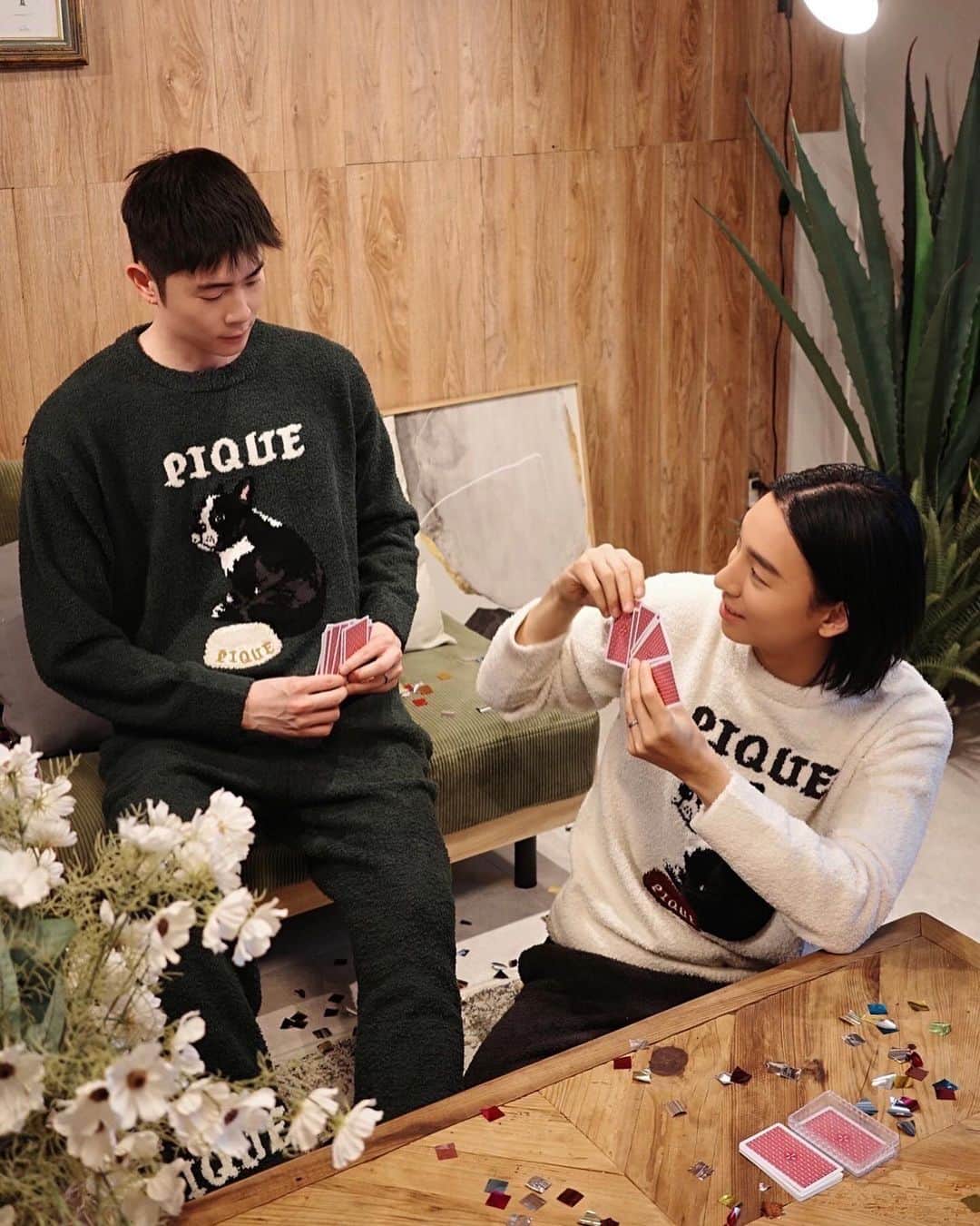 Noah（ノア）さんのインスタグラム写真 - (Noah（ノア）Instagram)「@gelatopique_homme_official 🎄 @gelatopique_official  最近愛用している可愛いパジャマ✌🏼 新作はフレンチブルドッグです  #TaikiNoah#フレンチブルドッグ #gelatopiquehomme#ジェラートピケオム#ルームウェア#pr」12月6日 22時33分 - noah_bbb