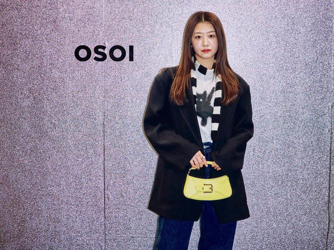 碓井玲菜のインスタグラム：「OSOI popup store🪩 shinjuku LUMINE2 12/6〜12/17 日本未発売のホリデーシーズンにぴったりのアイテムも♡ 韓国に行かなくても見れちゃうの嬉しいね♡  #osoi #オソイ #OSOIHOLIDAYPOPUP」