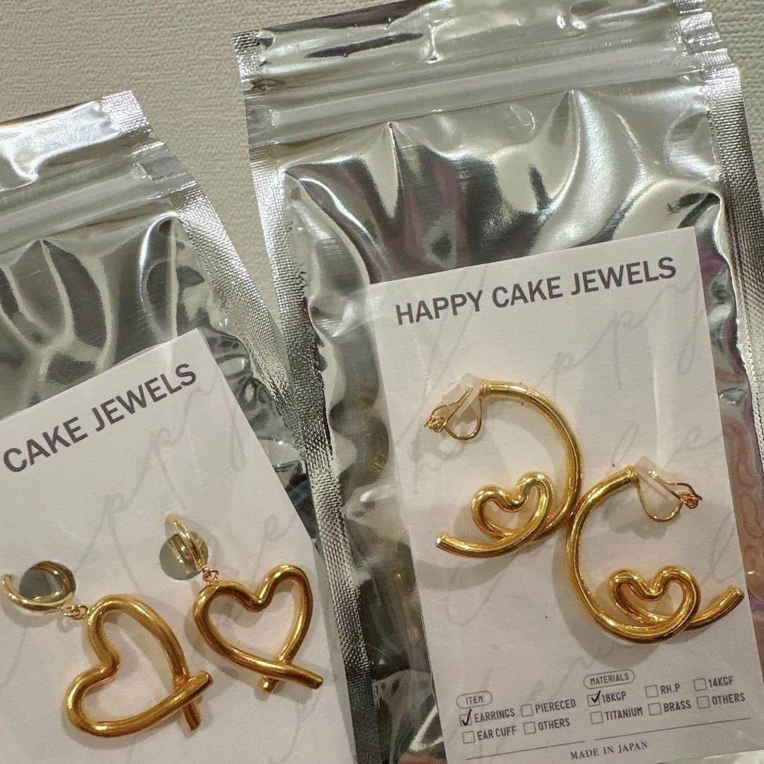 山下七海のインスタグラム：「お気に入り購入品💫💞  #happycakejewels」