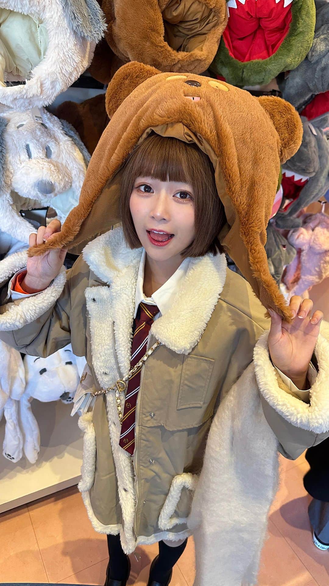 徐薇涵（Wei Han Xu）のインスタグラム：「上次發限動發現很多女孩們 還不知道這小法寶🧿 現在應該蝦皮都買得到啦 原本以為會很假… 貼了發現效果十足 太喜歡了💕 分享給大家」