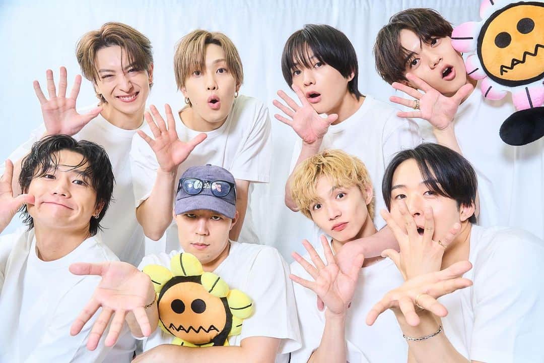 FANTASTICS from EXILE TRIBEさんのインスタグラム写真 - (FANTASTICS from EXILE TRIBEInstagram)「. 2023.12.05 FANTASTICS  5th ANNIVERSARY🌻  #FANTASTICS #FANTASTICROCKET」12月6日 23時17分 - fantastics_fext