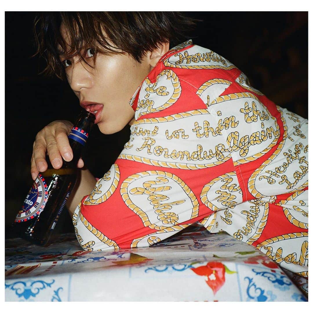 更井真理のインスタグラム：「Sneak Peek Last Pic🫣❤️‍🔥EXILE NAOTO 1st Photo 📕  Releasing on 3/21/2024 @exile_naoto_  Shot📸by me Styling #TsuyoshiNoguchi  Hair @gxxxxxo  Makeup @michikofunabikimakeup  Publisher @gentosha_official  #exilenaoto #NAOTO #disclosure #1stphotobook」