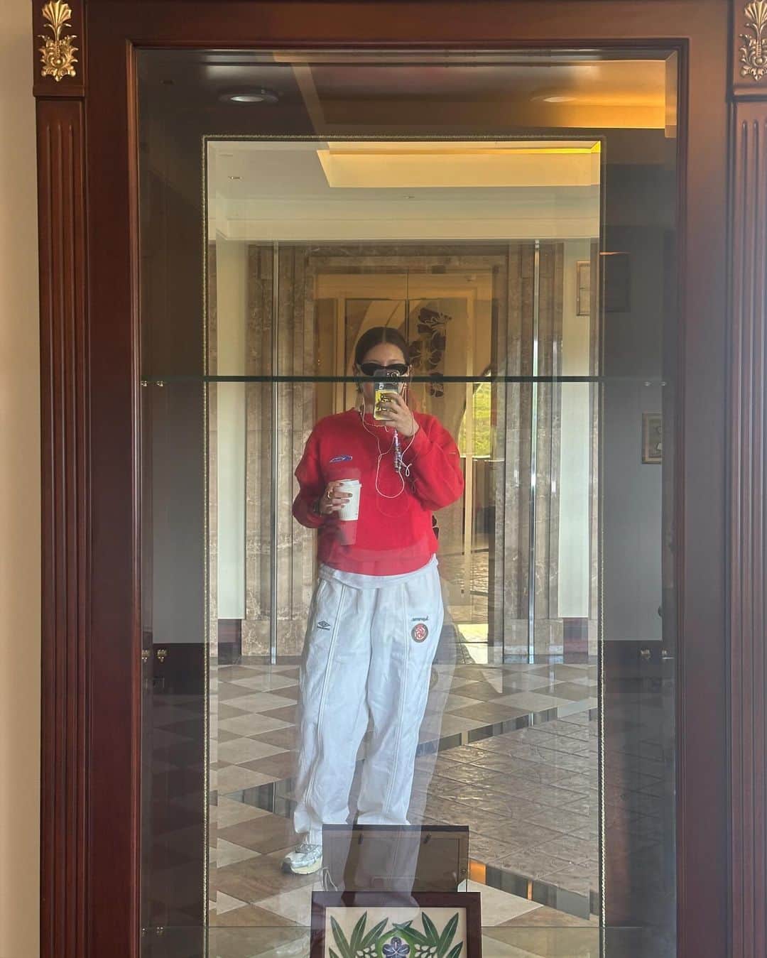 菊乃のインスタグラム：「秋の沖縄、わたしと🍽️」