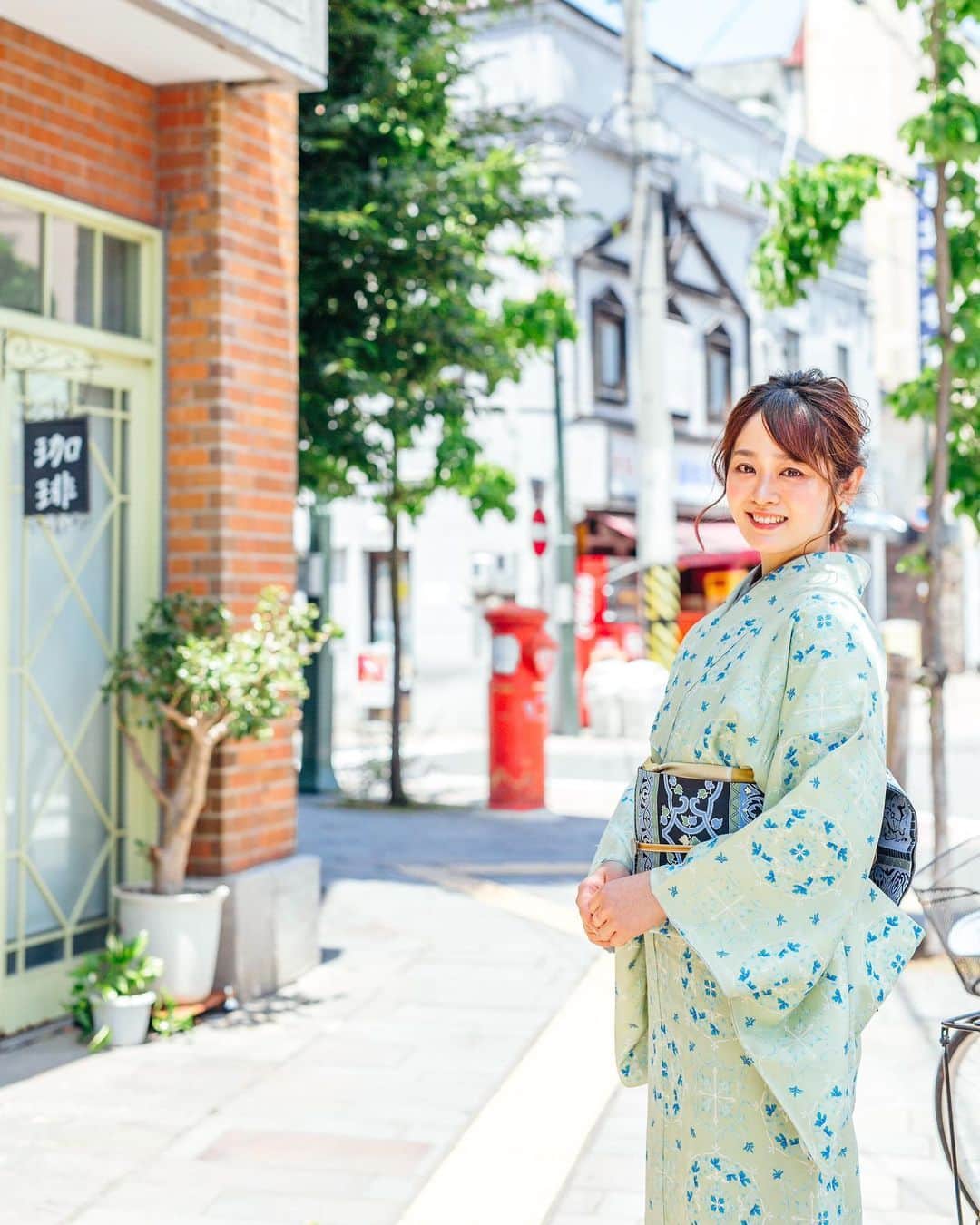 池田裕子のインスタグラム：「着物専門店【あかしろき】さま  web  @akashiroki.grandberry  @akashirokihakodatehokuto」