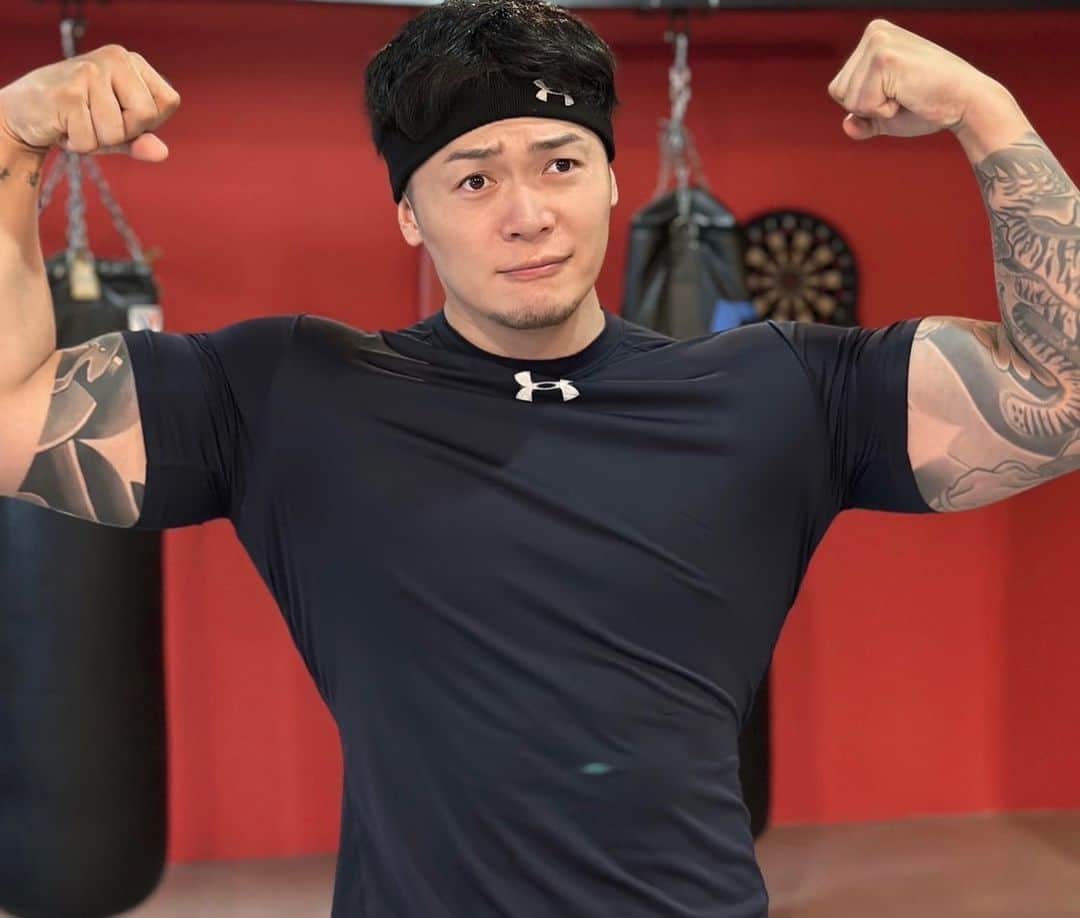 飯田将成のインスタグラム：「よし、練習終わり  #飯田 #workout  #筋トレ #トレーニング」