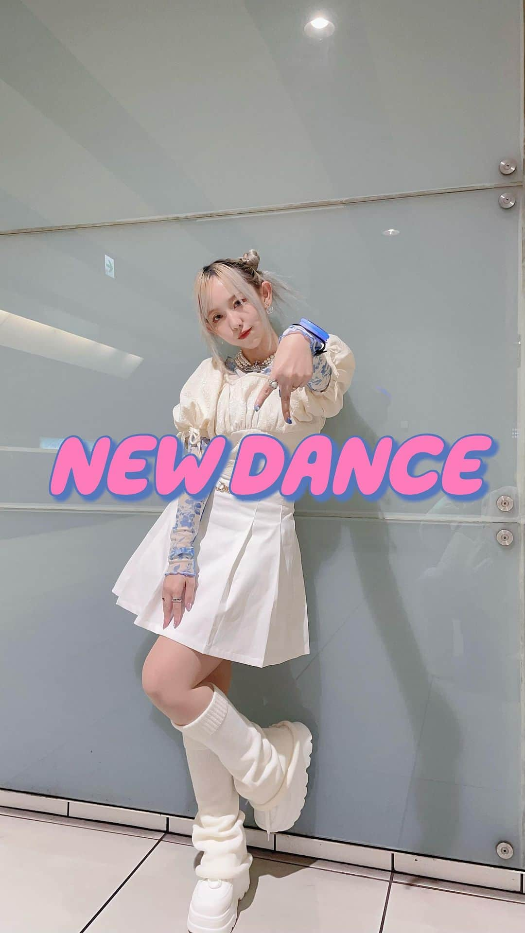 マリスのインスタグラム：「XG - NEWDANCE  My favorite song❤️‍🔥  大好きな一曲！ XGもっと踊りたい🤘  #kpopdancecover #dancechallenge #kpop #dance #XG #NEWDANCE #XG_NEWDANCE #XGALX #NEWDANCEchallenge #踊ってみた #kpop好きな人と繋がりたい」