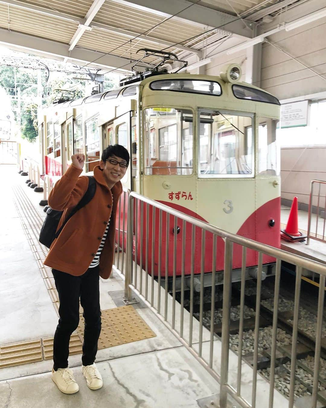 吉川正洋さんのインスタグラム写真 - (吉川正洋Instagram)「tvk『鉄道ひとり旅』新シリーズに入っております。今日は近鉄生駒線編。このあと夜8時出発です！！  #tvk #近鉄 #鉄道ひとり旅」12月6日 18時33分 - dhyoshikawa