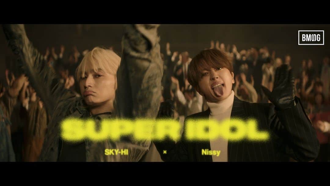 西島隆弘（Nissy）のインスタグラム：「SKY-HI × Nissy ｢SUPER IDOL｣ Performance Video公開🎬  @skyhidaka  #SKYHIxNissy  #SUPERIDOL」